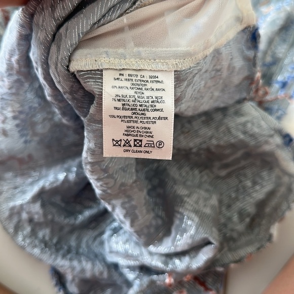 HD in Paris Anthropologie Women's Orian Velvet Metallic Top in Gray Size SMALL - Picture 6 of 6